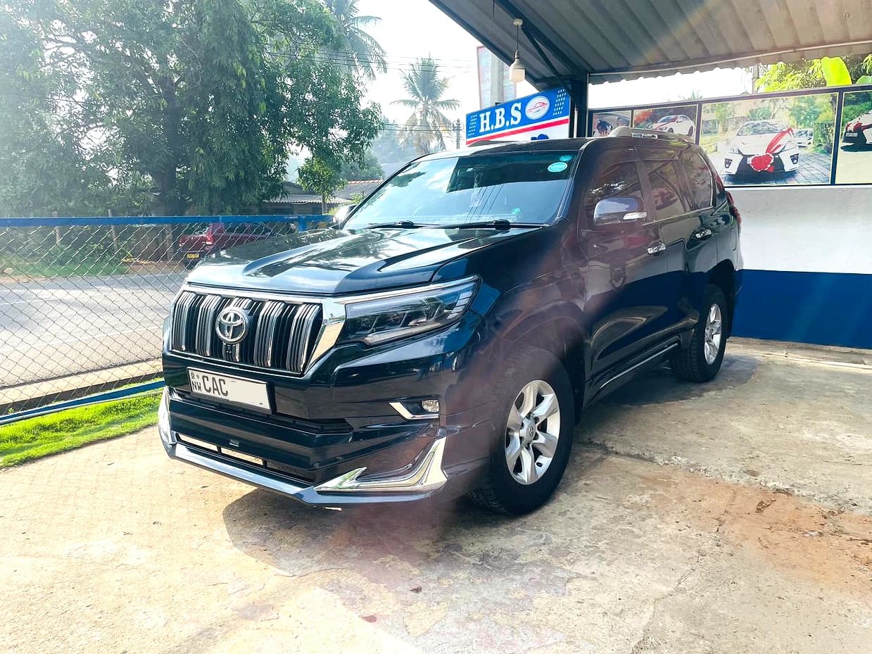 LAND CRUISER PRADO - photo 1 of 5