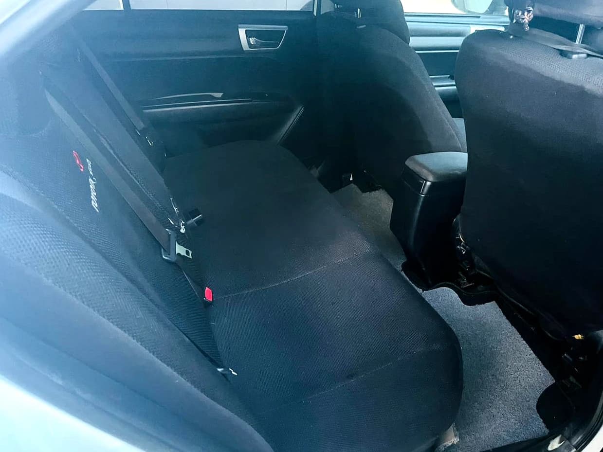 TOYOTA AXIO WXB - slide 5