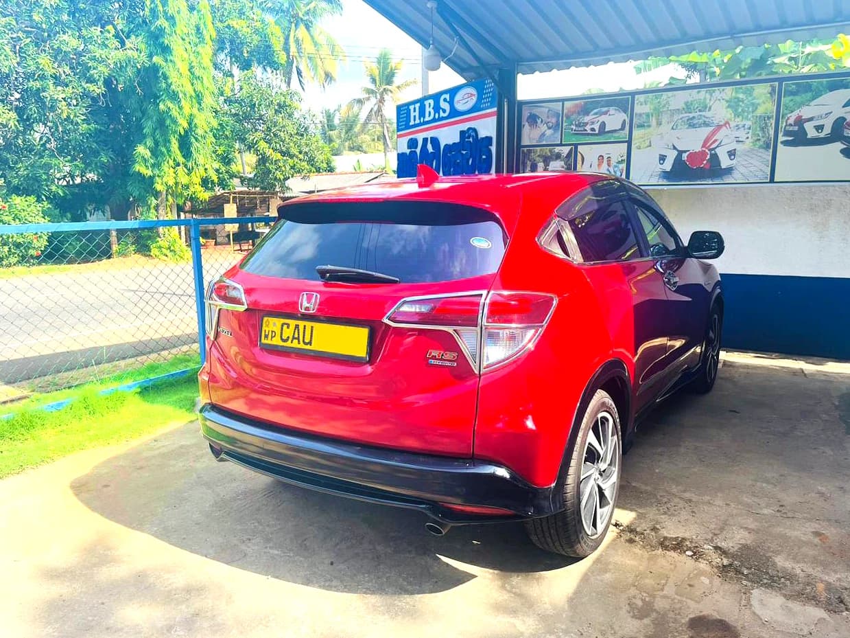 HONDA VEZEL - photo 3 of 5