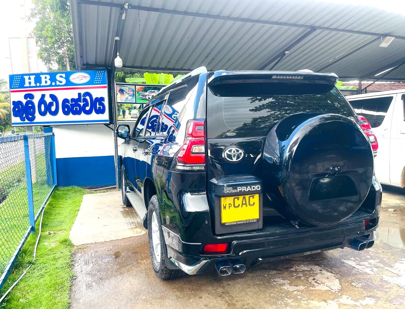 Toyota Landcruiser prado 150 - photo 2 of 6