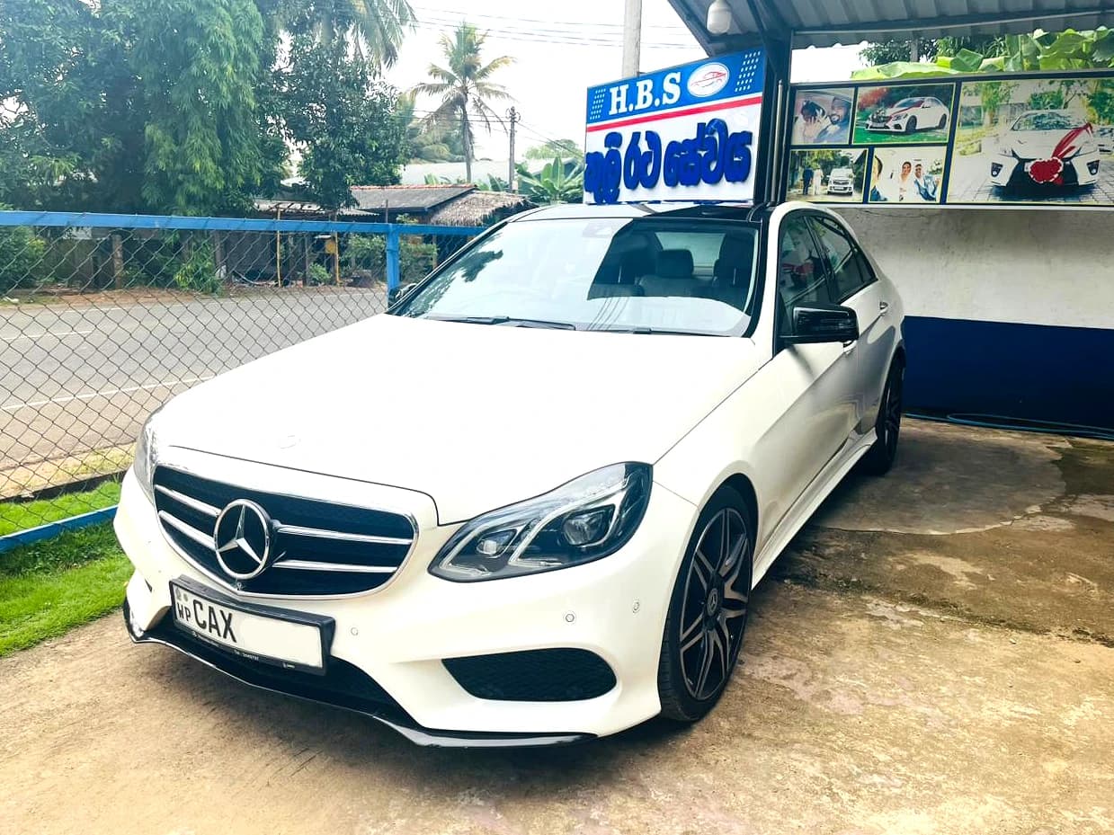 MERCEDES BENZ - photo 1 of 5