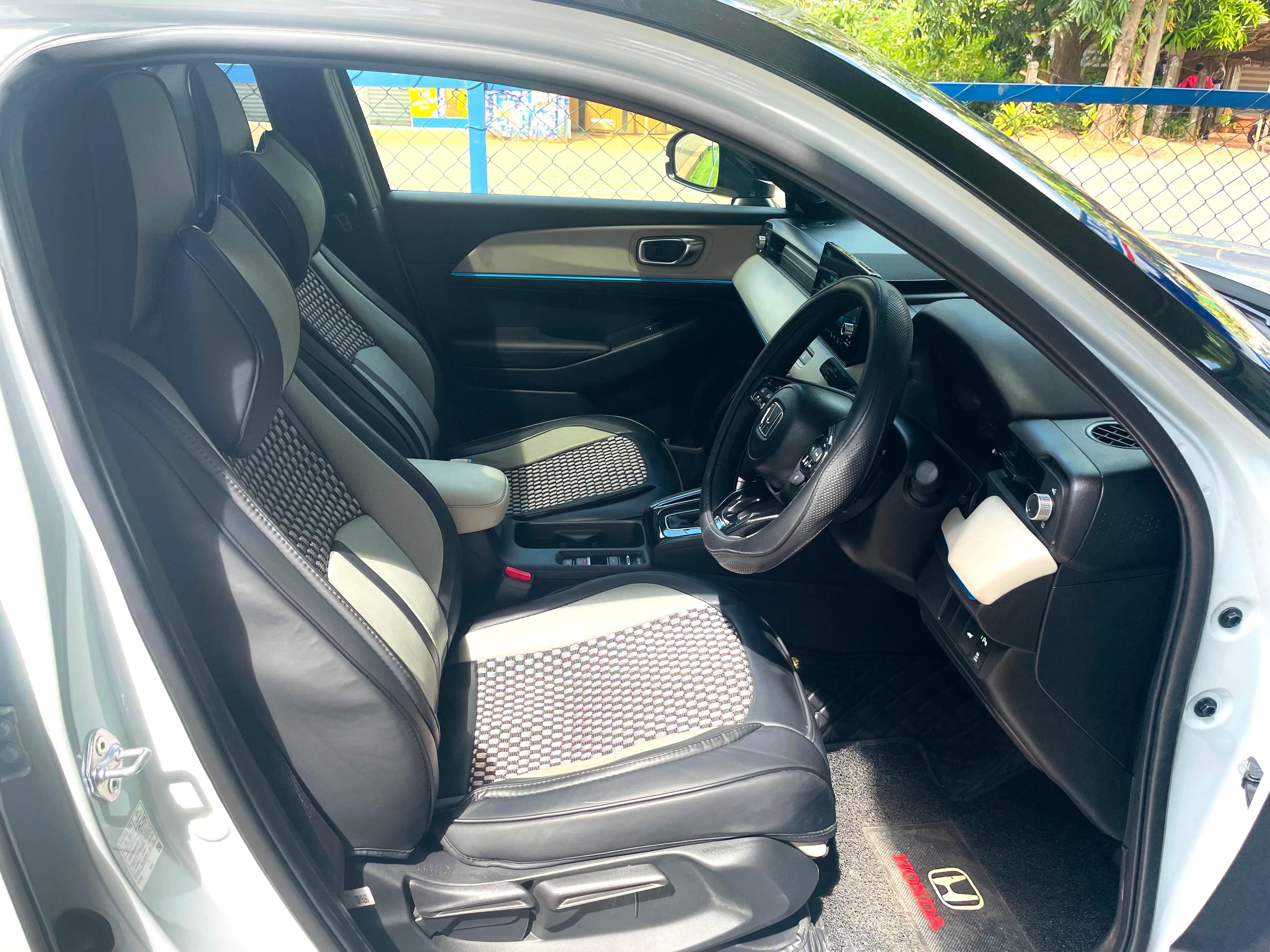 HONDA VEZEL - slide 4