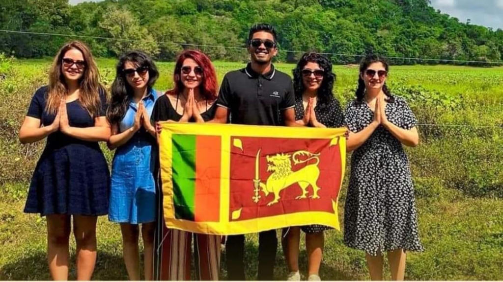Self drive Sri Lanka complete road trip guide tourists with Sri Lankan flag
